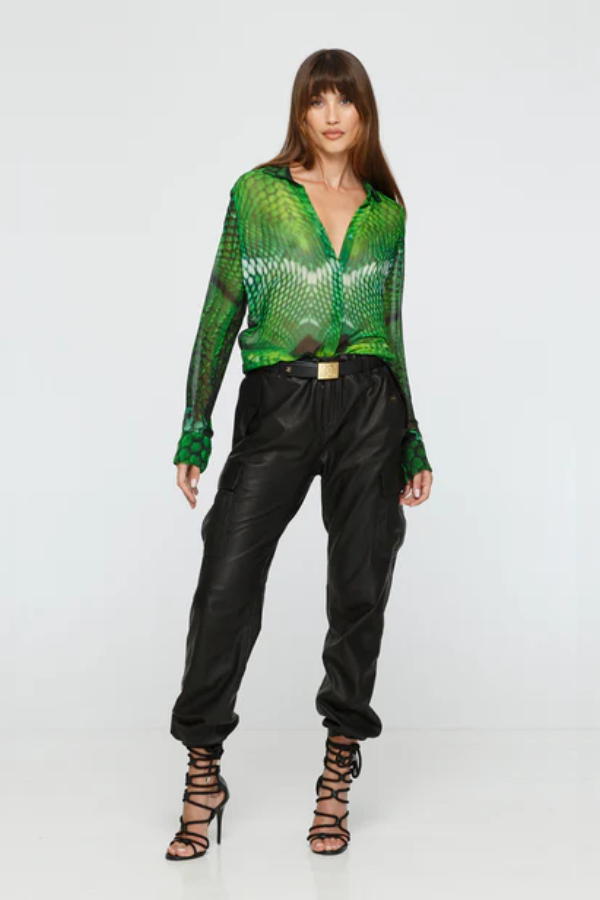 Rocky Rafaela | Scaled Silk Shirt Green | Girls With Gems