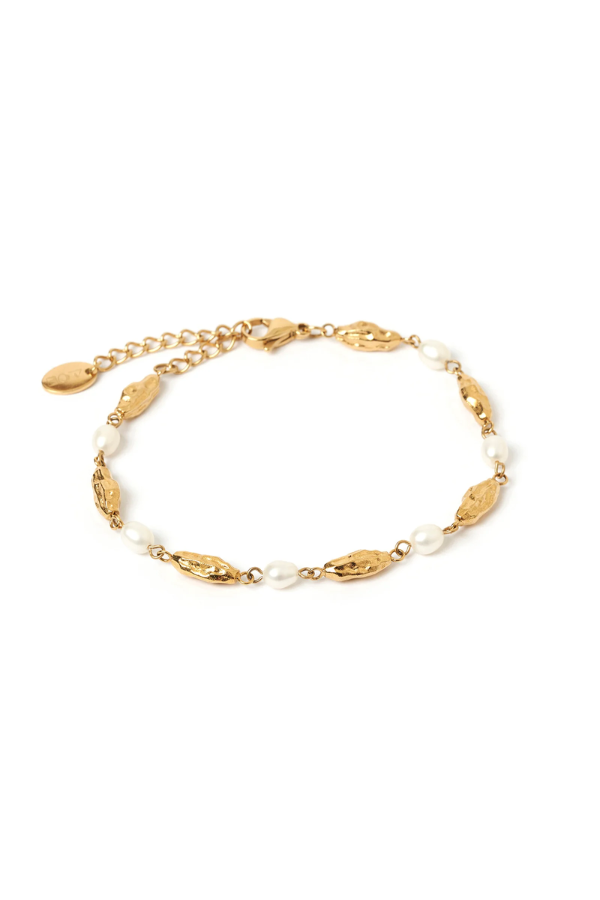 Arms of Eve | Mimi Pearl and Gold Bracelet | Girls with Gems