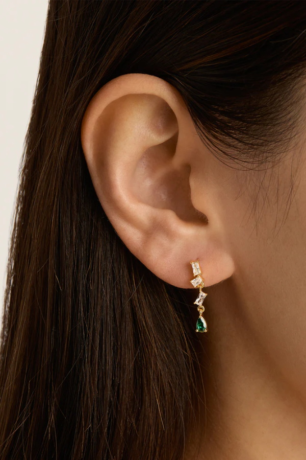 By Charlotte | Magnetic Soul Drop Earrings 18k Gold Vermeil | Girls with Gems