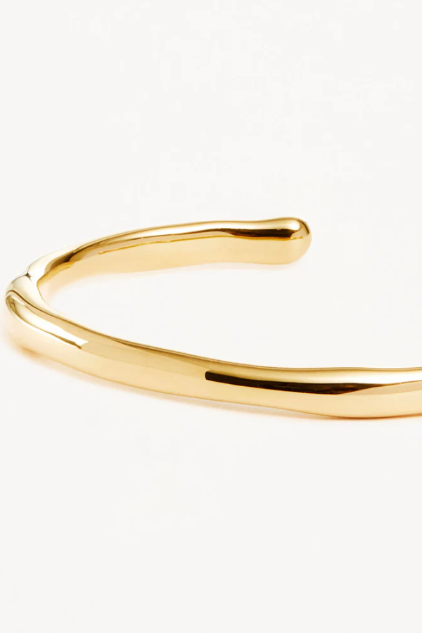 By Charlotte | Lover Cuff 18k Gold Vermeil | Girls with Gems