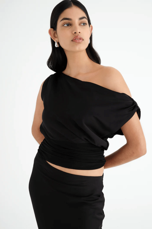 Benni | Tessa Off Shoulder Dress Black | Girls with Gems