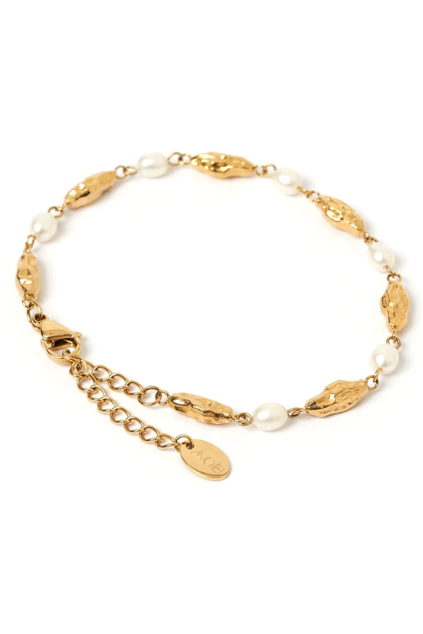 Arms of Eve | Mimi Pearl and Gold Bracelet | Girls with Gems