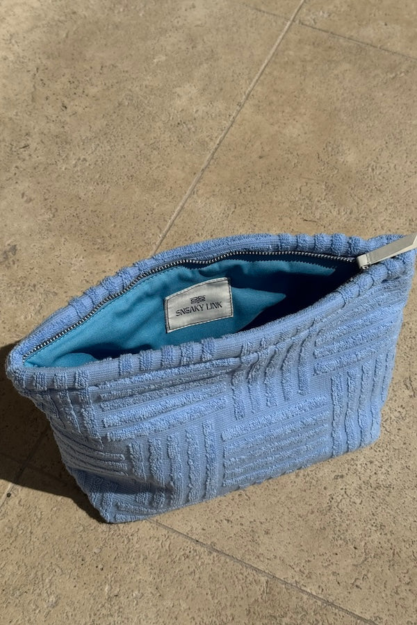 Sneaky Link | Cali Pouch Cornflower Blue | Girls With Gems