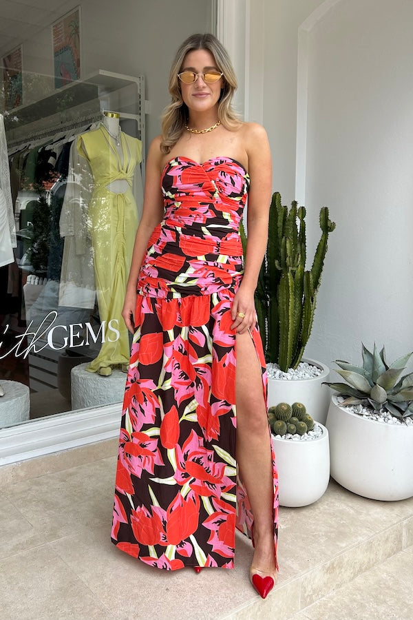 The Wolf Gang | Dolcie Strapless Maxi Dress Rojo Print | Girls With Gems