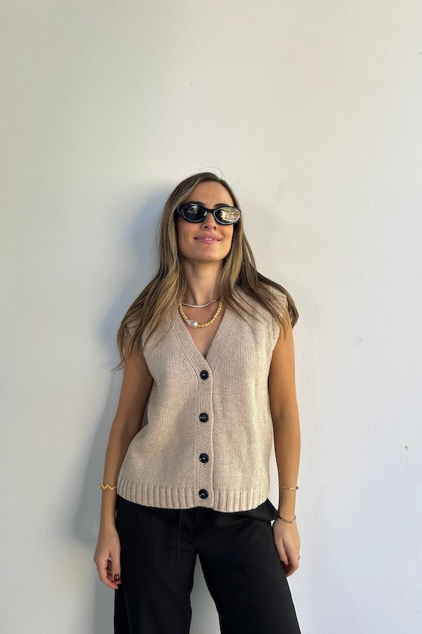 Sneaky Link | Mia Vest Oatmeal | Girls With Gems