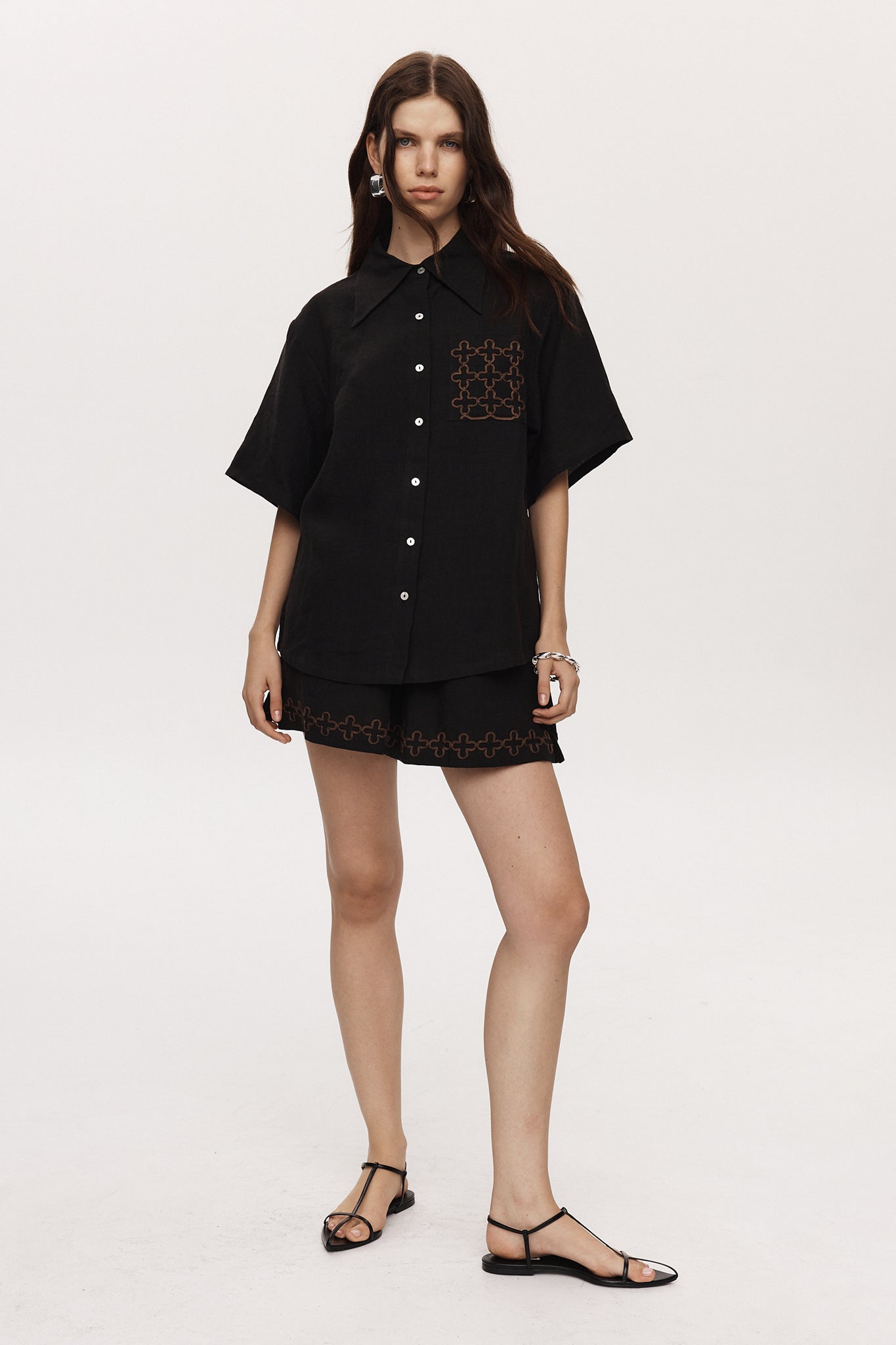 Marle | Tegan Shirt Black Embroidery | Girls with Gems