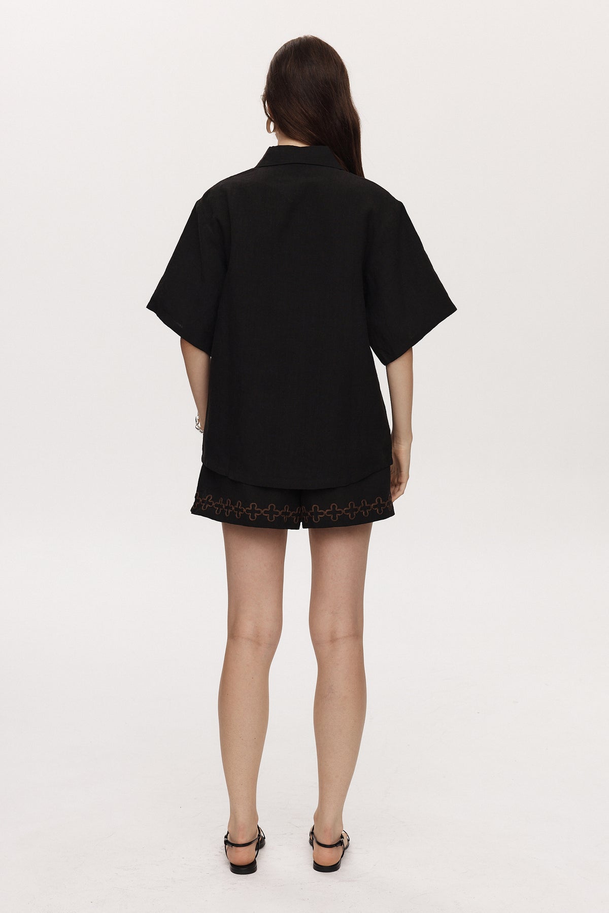 Marle | Tegan Shirt Black Embroidery | Girls with Gems