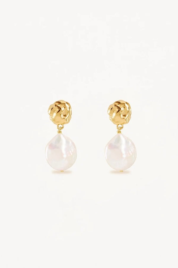 By Charlotte | 18k Gold Vermeil Endless Grace Pearl Drop Earrings | Girls with Gems